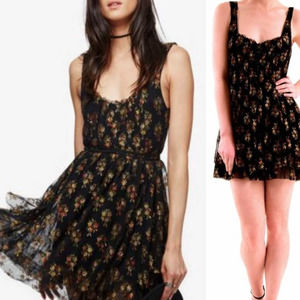 Free People Black Heart It Races Flirty Floral Mesh Lace up Dress Size Small